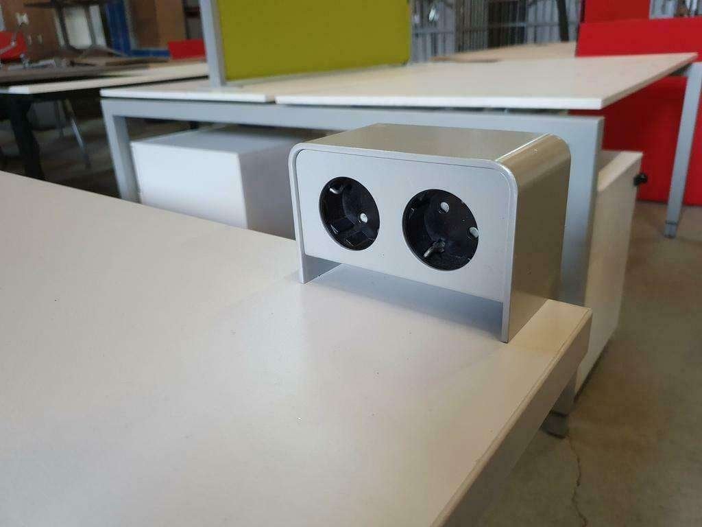Steelcase Activa design flex werkplek / bureau ( wit ) 50x, Overige typen, 160 cm, In hoogte verstelbaar, Shopeu@steelcase.com