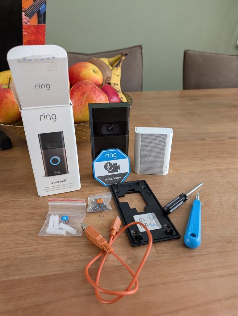 Ring deurbel plus speaker - Gebruikt, Huis en Inrichting, Deurbellen, Ophalen of Verzenden