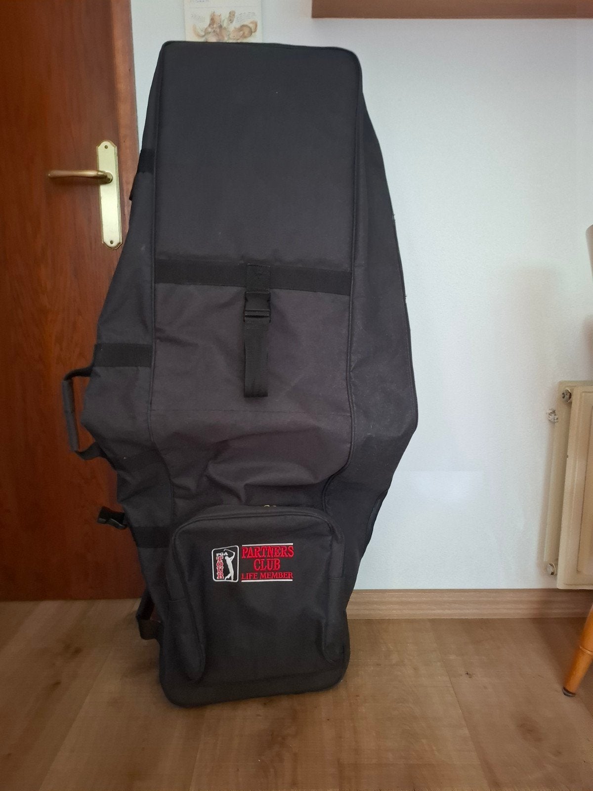 golf mooie reistas. Kunnen golfset en schoenen makkelijk in, Ophalen, Zo goed als nieuw