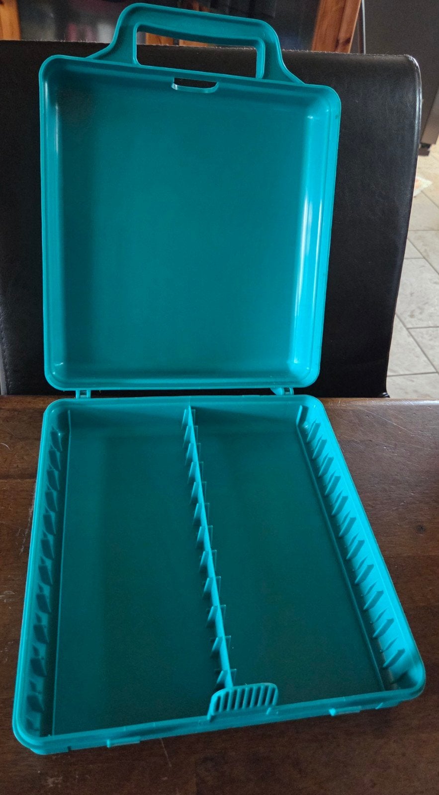 Vintage opbergkoffer voor cassettes, Cd's en Dvd's, Cassettebandjes, Ophalen of Verzenden, Zo goed als nieuw, Overige genres, 2 t/m 25 bandjes