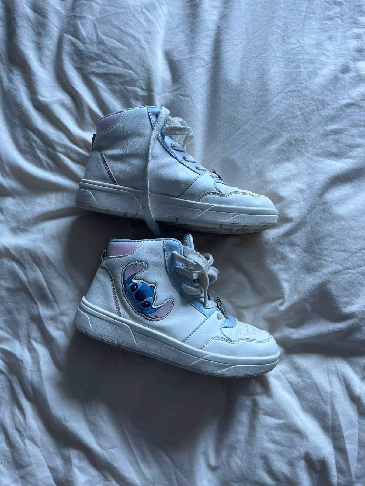 Stitch sneakers maat 34., Ophalen of Verzenden, Zo goed als nieuw, Meisje, Schoenen