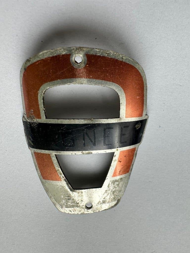 Oud balhoofdplaatje Magneet. Balhoofd plaatje., Gebruikt, Magneet, Overige typen, Ophalen of Verzenden