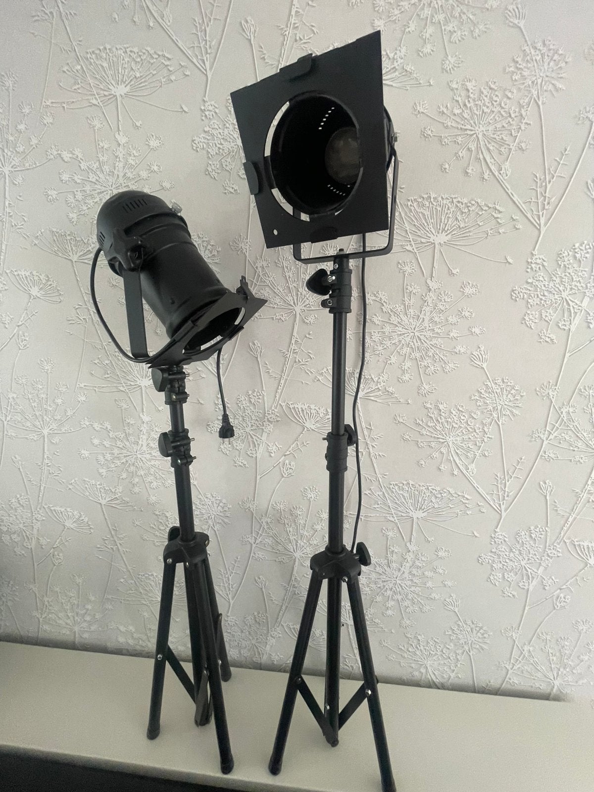 2 zwarte vloerlampen / theater lampen, Ophalen of Verzenden, Gebruikt