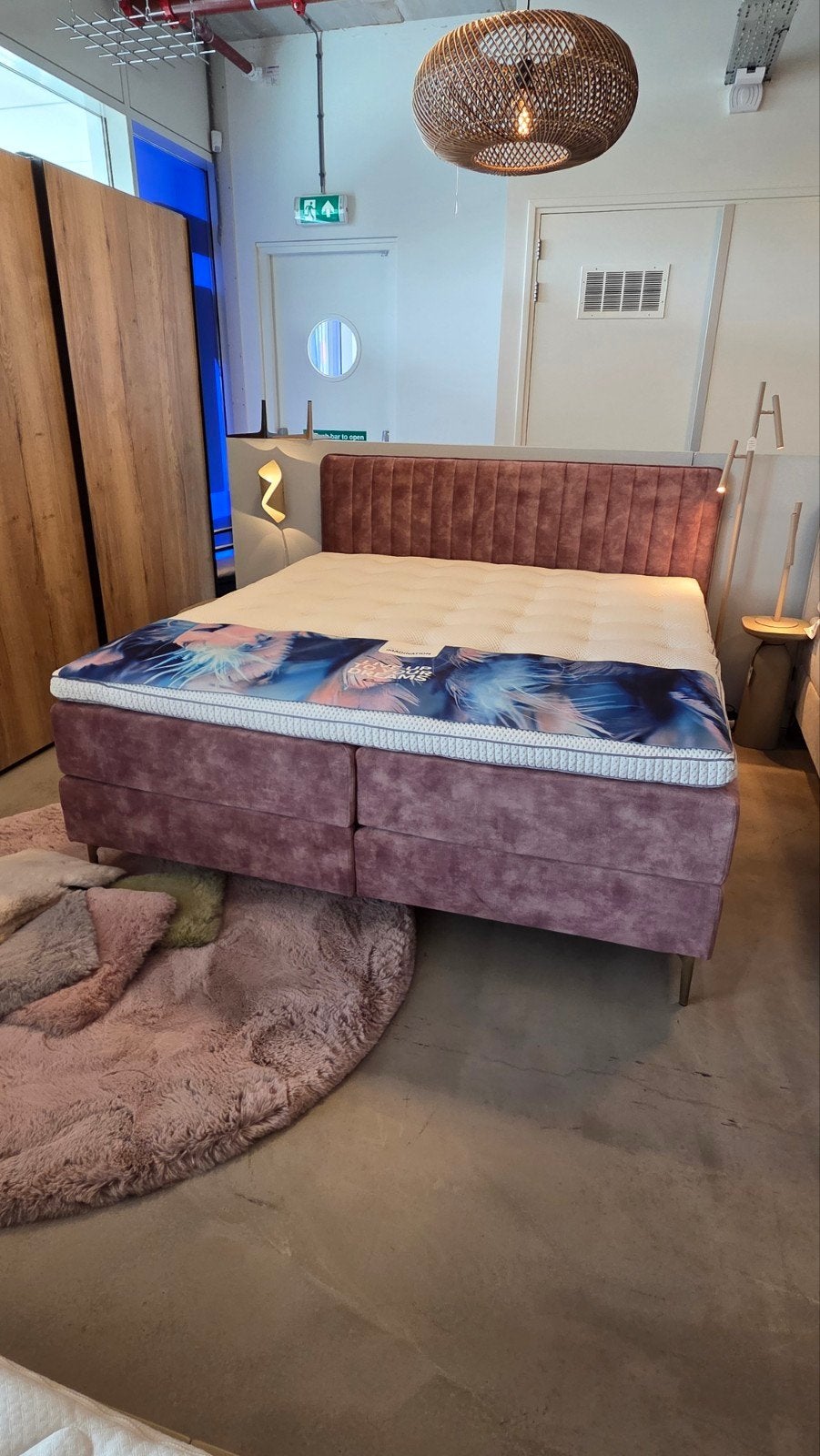 Showmodel boxspring 180x200cm Cinderella, Ophalen, Nieuw, Tweepersoons