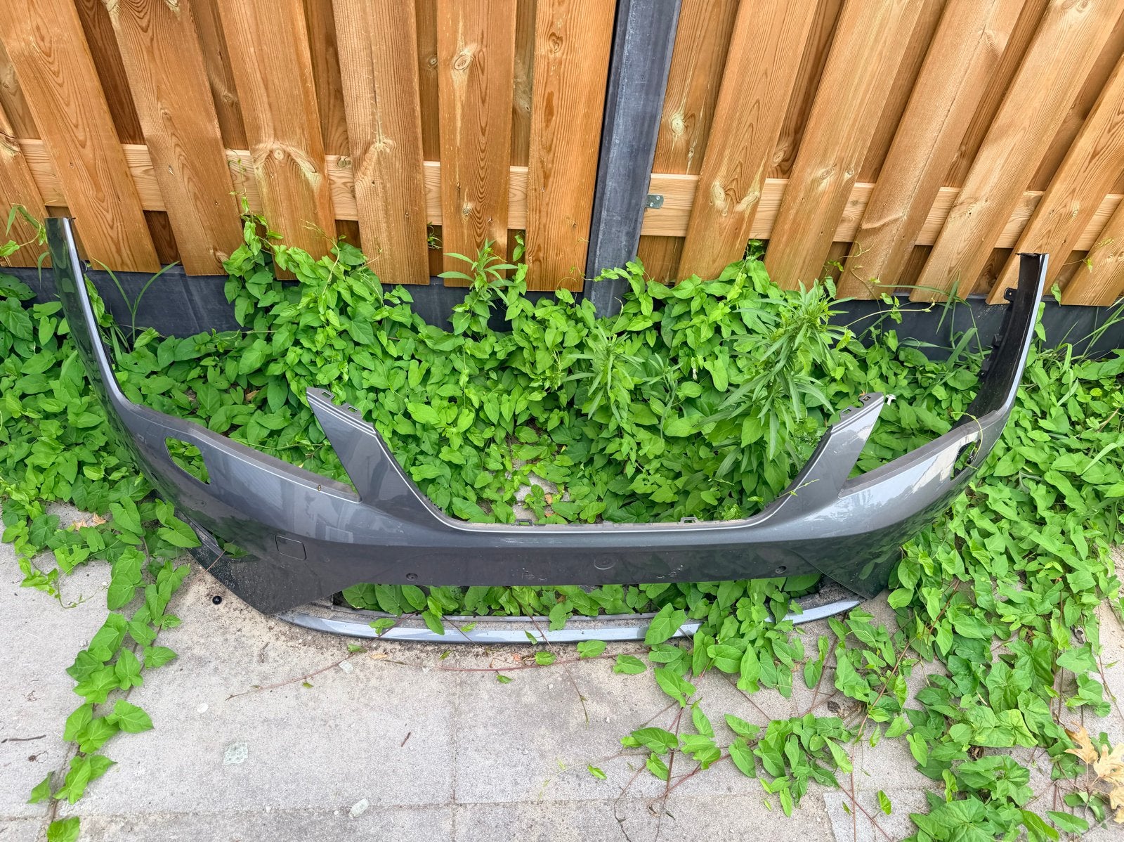 Seat Leon 5F voorbumper, Gebruikt, Voor, Ophalen of Verzenden, Bumper