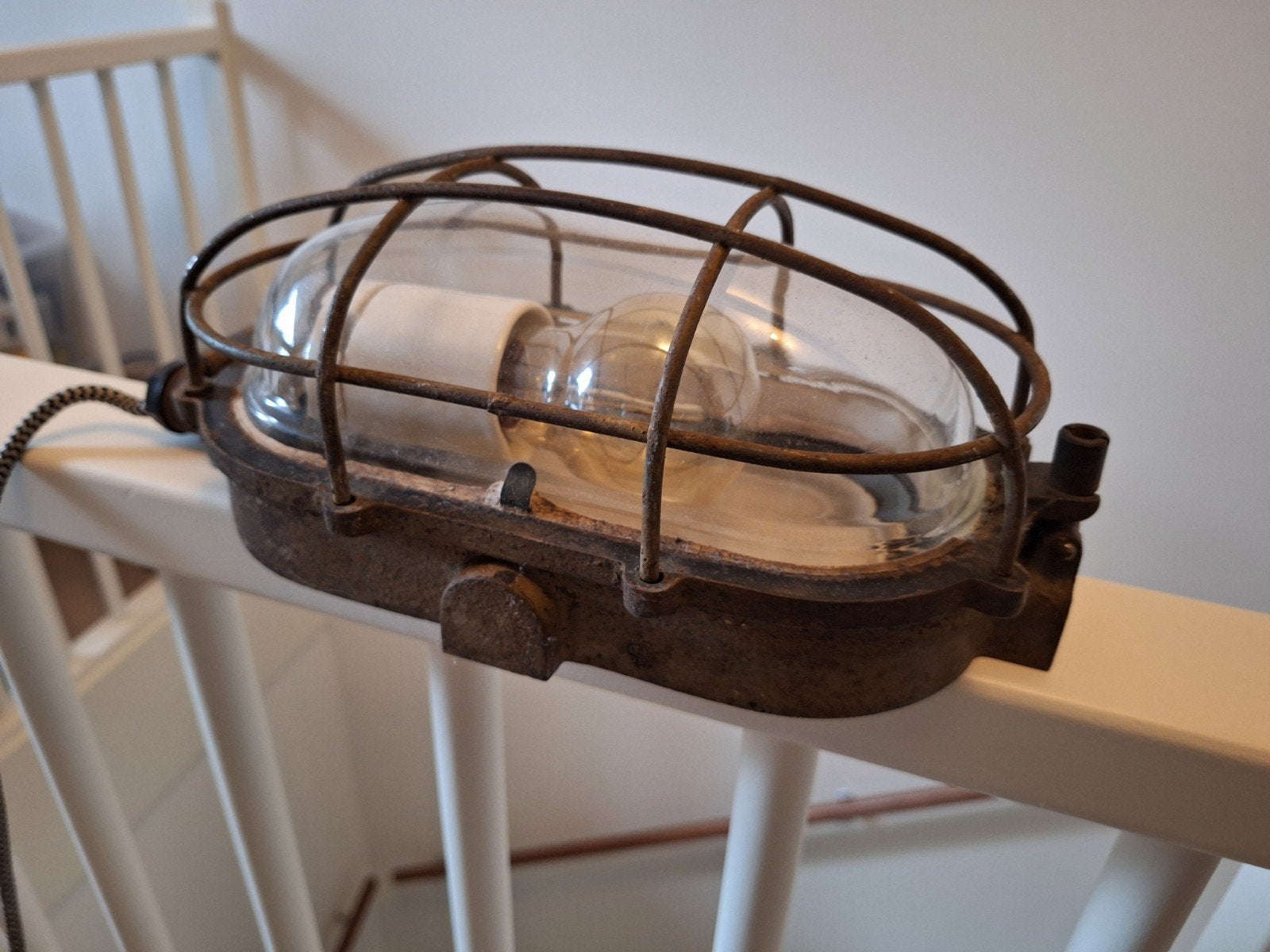 Industriële scheepslamp / wandlamp, vintage, Ophalen