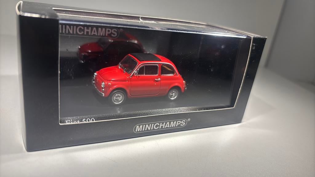Fiat 500 red minichamps 1.43, Auto, Ophalen of Verzenden, MiniChamps, A