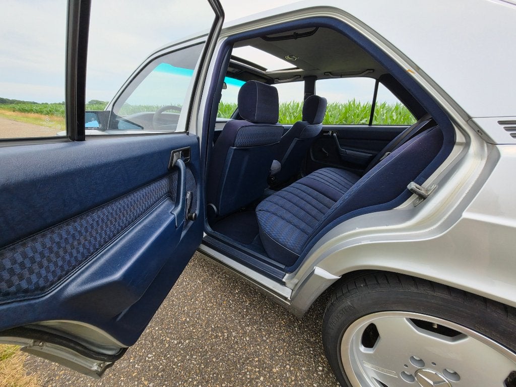 Mercedes-Benz 190E 2.3 (W201) 1991 | Airco | 1e Lak, foto 9