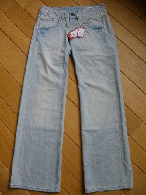 TOMMY HILFIGER spijkerbroek LAURIE LOOSE maat 27 x 32 - nieu, Blauw, Ophalen of Verzenden, Zo goed als nieuw, W27 (confectie 34) of kleiner