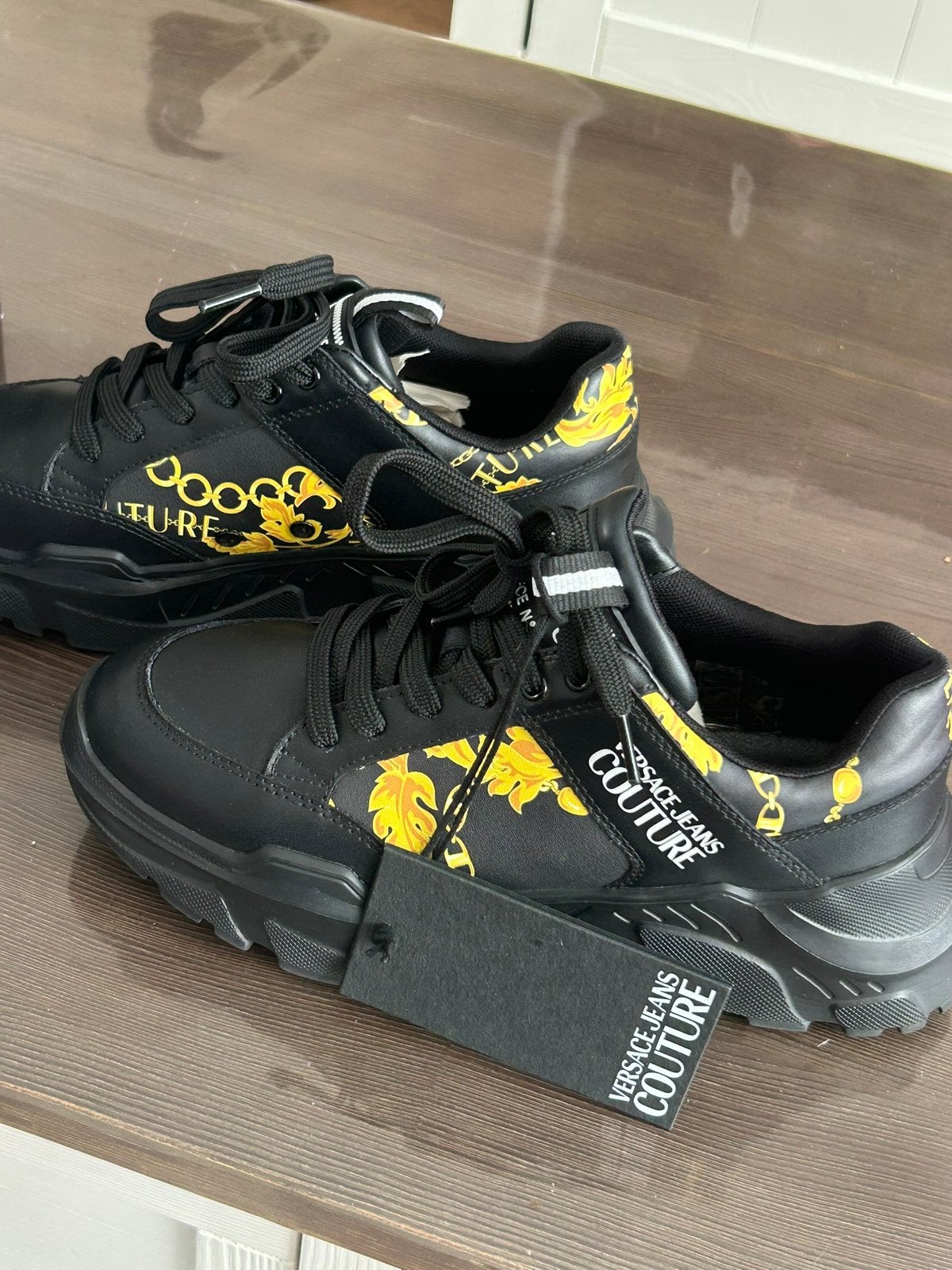 Versace schoenen nieuw maat 41, Zwart, Nieuw, Ophalen of Verzenden, Sneakers of Gympen