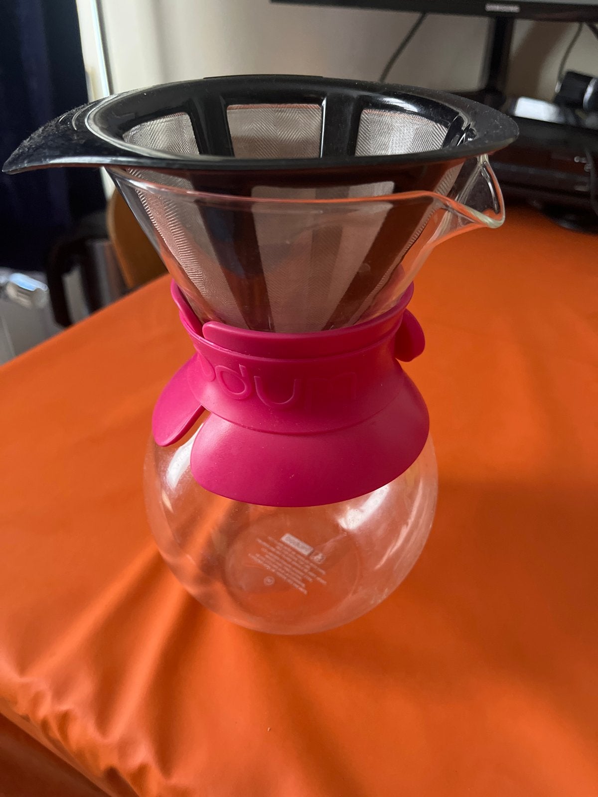 Bodum Pour Over Koffiezetapparaat met Permanent Filter, Gebruikt, Verzenden, Koffiemachine, Gemalen koffie