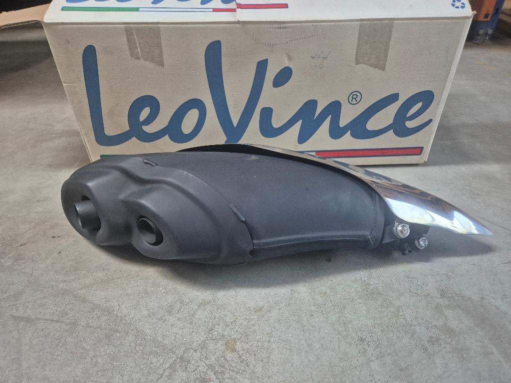 LeoVince uitlaatdemper, Ophalen, Nieuw