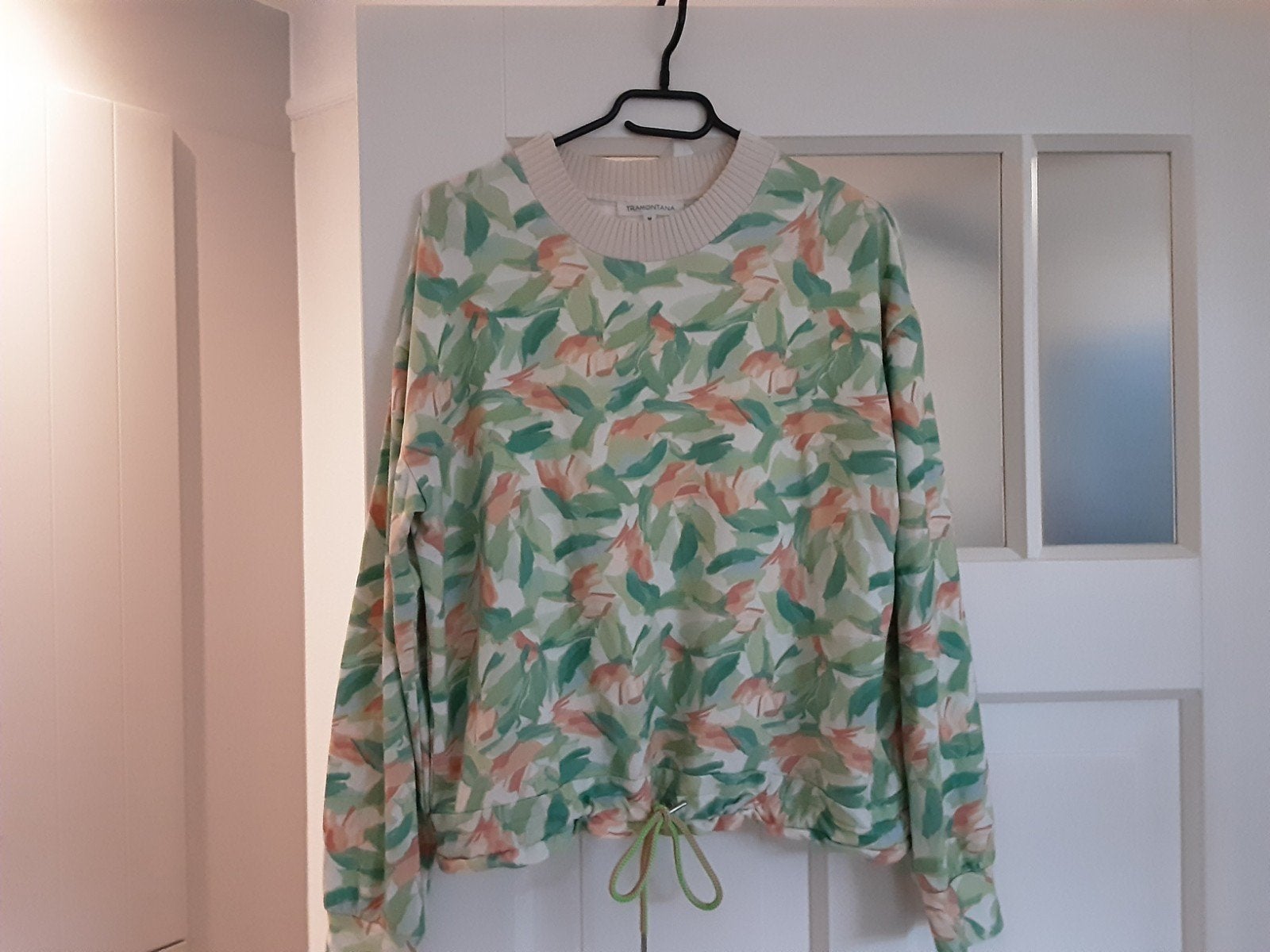 SWEATER      TRAMONTANA      MAAT      M., Kleding | Dames, Truien en Vesten, Ophalen of Verzenden, Zo goed als nieuw, Maat 38/40 (M)