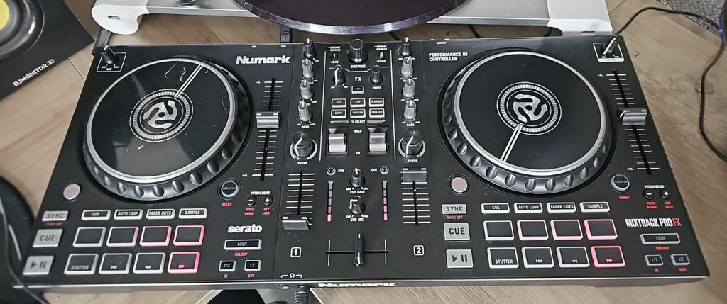 Numark Mixtrack Pro FX DJ Controller, Ophalen, Zo goed als nieuw, Dj-set, Numark