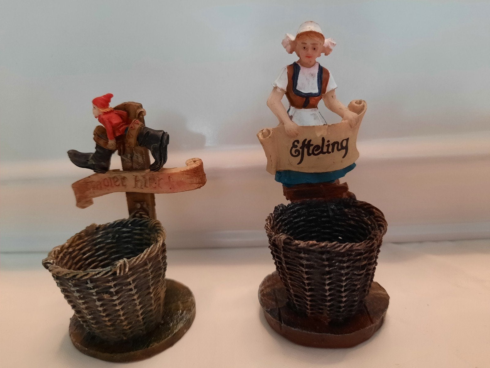 efteling vuilmandjes beeldjes in nieuwstaat, Verzamelen, Ophalen of Verzenden, Zo goed als nieuw, Beeldje of Poppetje