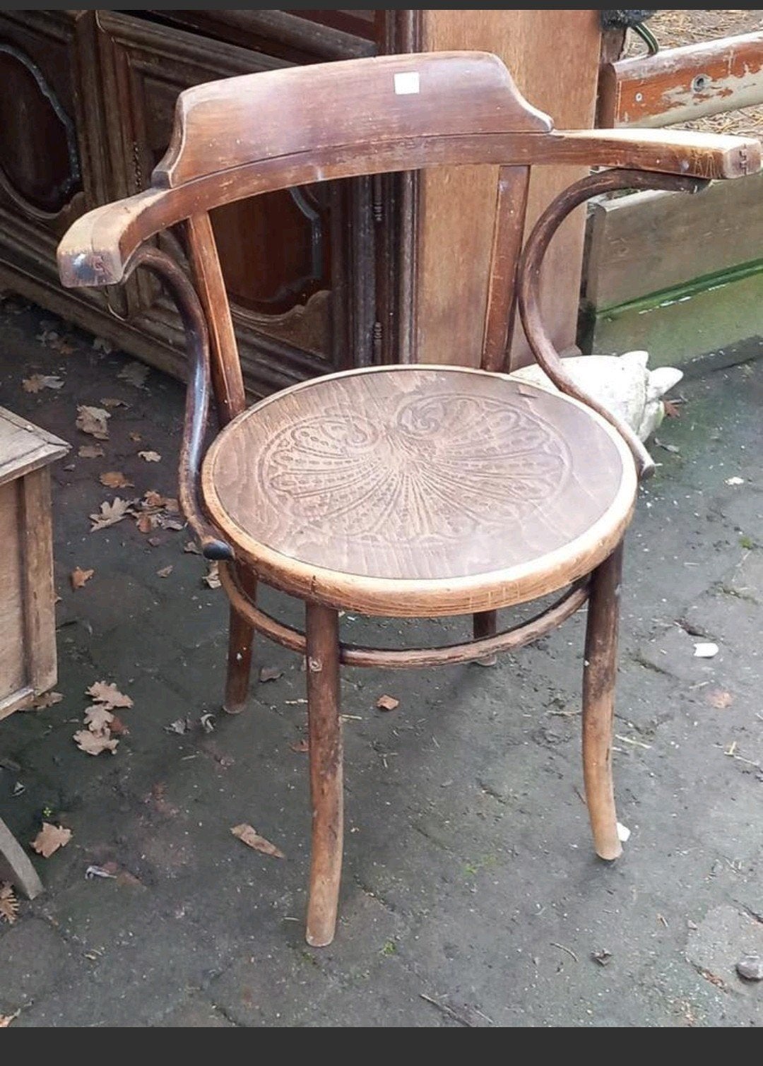 Vintage Houten Thonet Stoel met Uitgesneden Zitting, Antiek en Kunst, Antiek | Meubels | Stoelen en Banken, Verzenden