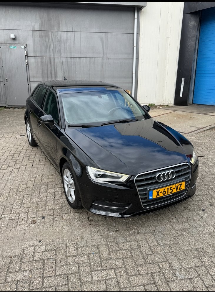 Audi A3 30 Tfsi 116pk S Tronic 2018 Zwart, Auto's, Zwart, Zwart, Leder, 115 pk