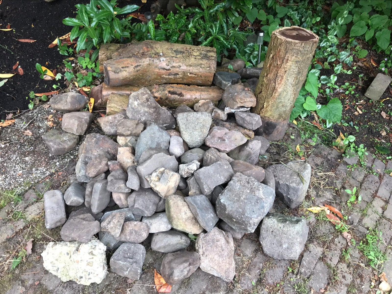 Diverse sierkeien voor tuin, vijver, decoratie, Ophalen of Verzenden, Gebruikt