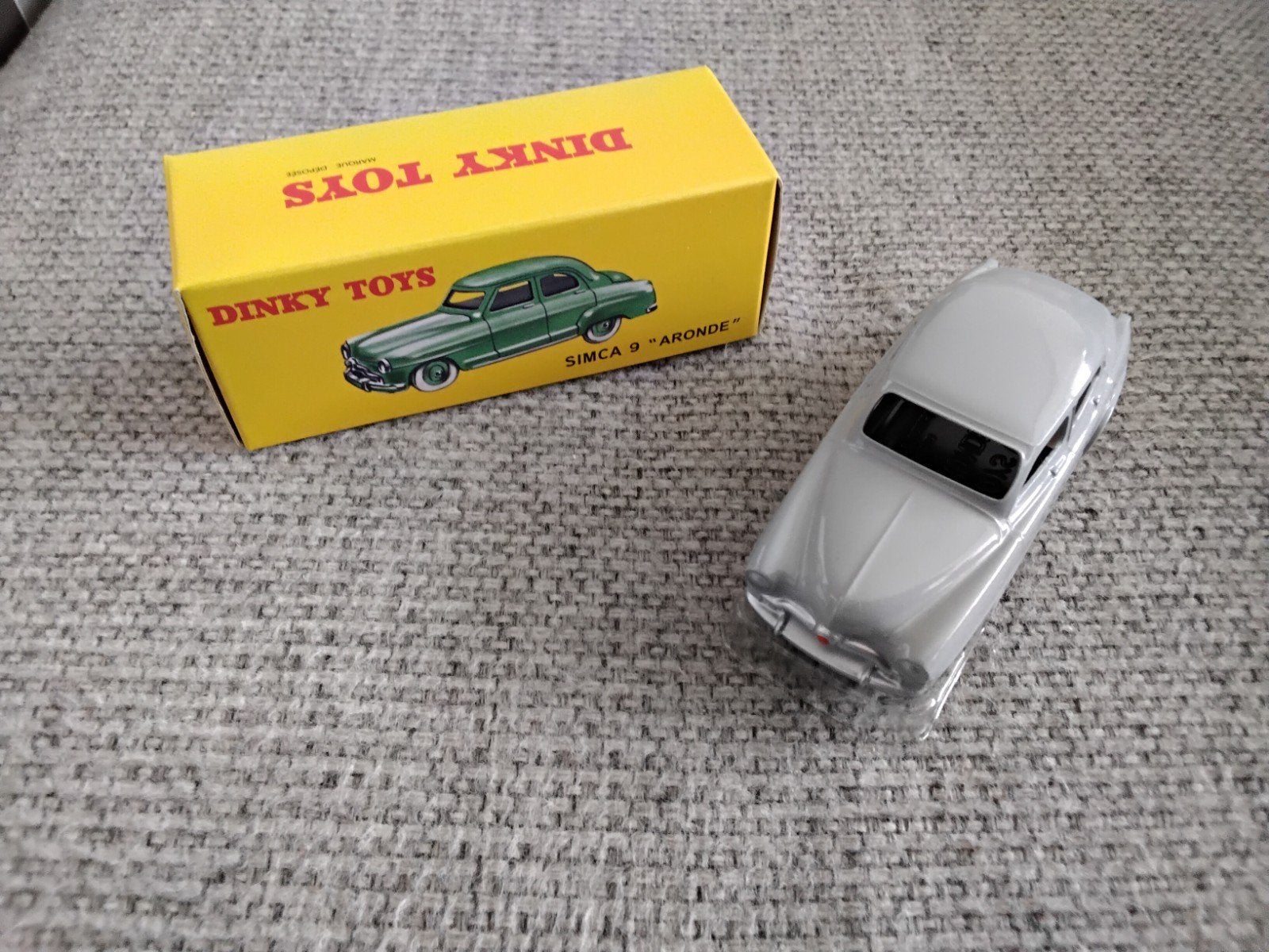 dinky toy atlas simca 9 aronde nr 24 u, Ophalen of Verzenden, Nieuw, Auto, Dinky Toys