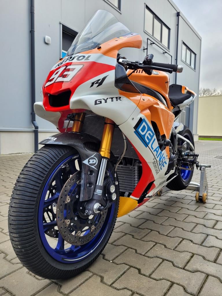 YAMAHA R1 YZF R1 RN49  2019 - Kenteken Circuit 10000km, Motoren, 4 cilinders, Super Sport, Particulier, Meer dan 35 kW