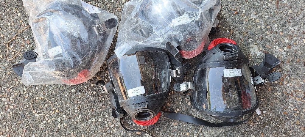 Brandweer ademluchtmaskers - 3 stuks, Ophalen of Verzenden, Zo goed als nieuw