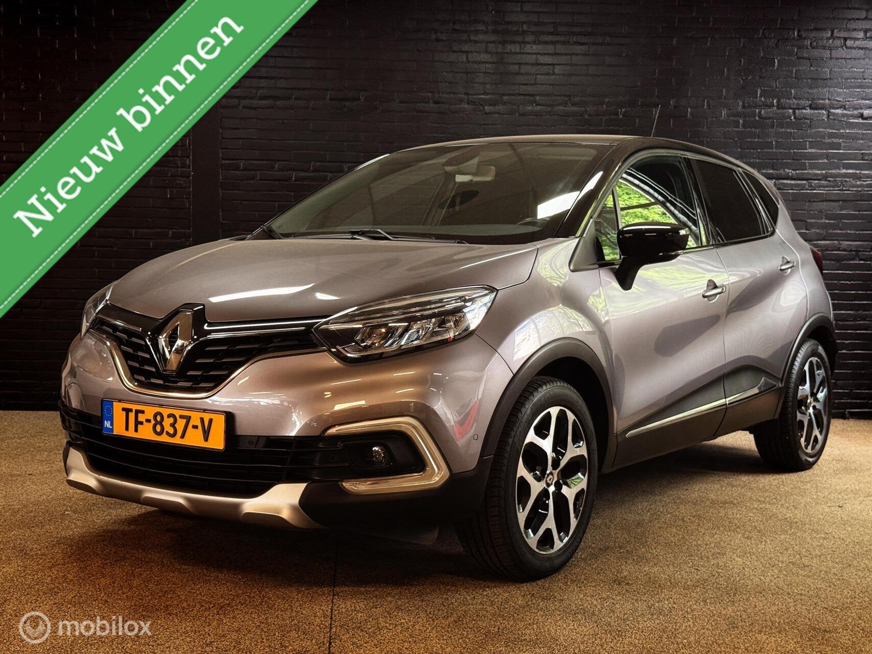 Renault Captur 0.9 TCe Bose, Voorwielaandrijving, 898 cc, Gebruikt, Euro 6