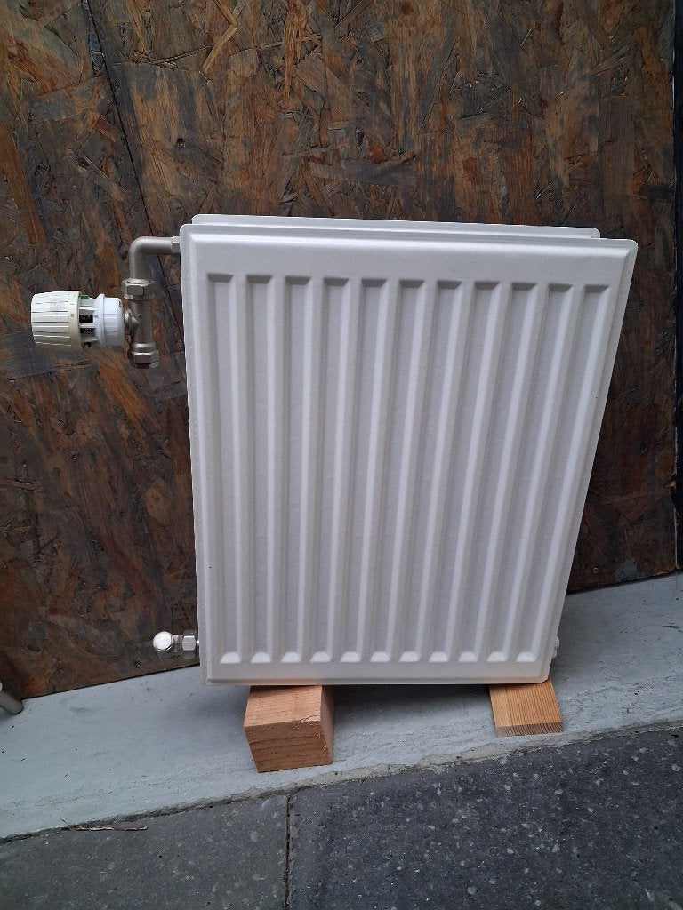 Dubbele radiator 50 bij 40, Doe-het-zelf en Verbouw, Verwarming en Radiatoren, Ophalen, 30 tot 80 cm, Gebruikt, Radiator