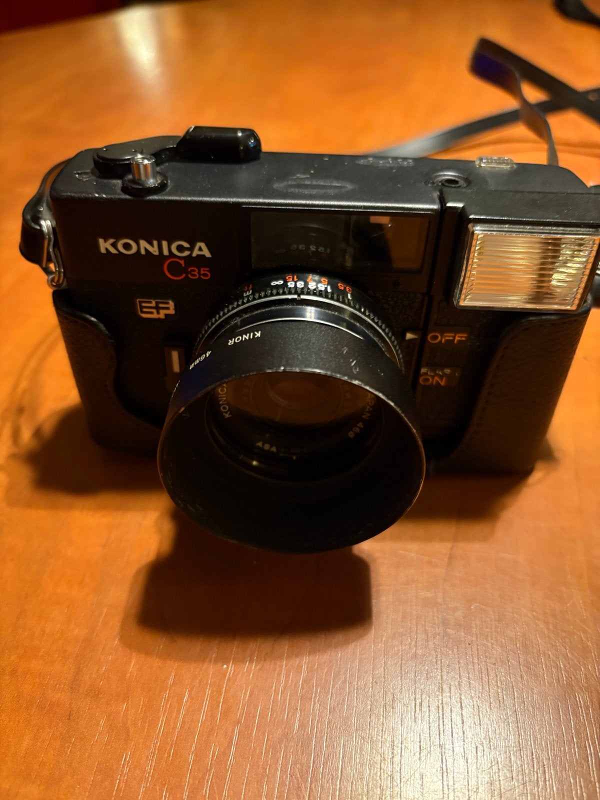 Konica C35 EF Compact Camera met flitser en  tas, Ophalen of Verzenden, Zo goed als nieuw, Compact, Konica