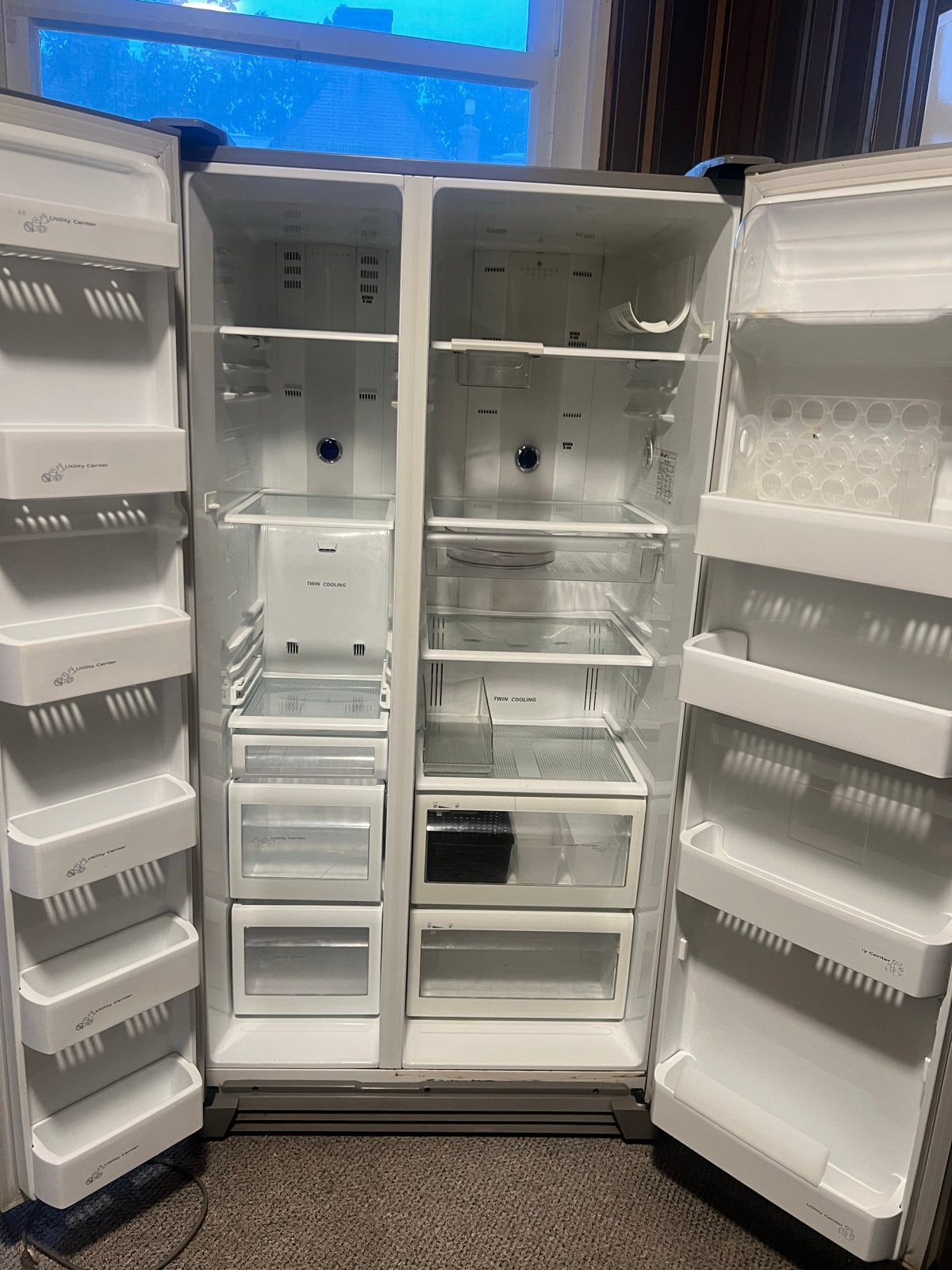Foto 4 van Grote Samsung Amerikaanse koelkast Side-by-Side SR-S2026CSS
