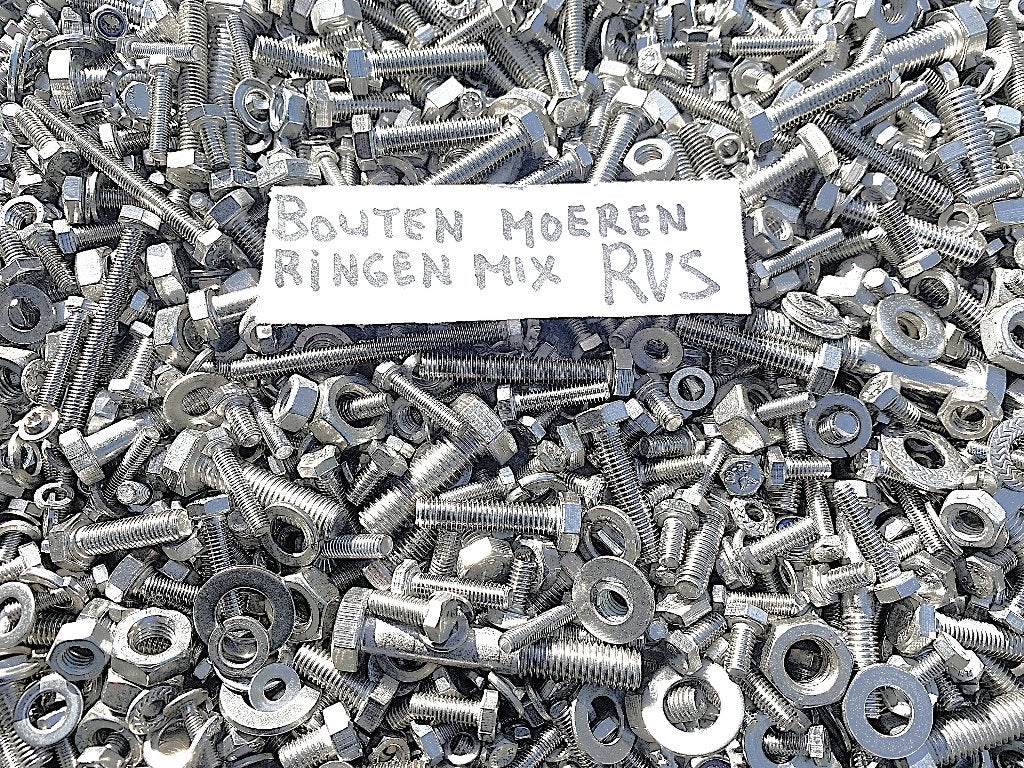Rvs bouten moeren mix, inbusbouten mix, platkopboutjes mix, Nieuw, Ophalen of Verzenden, Minder dan 50 mm, Rvs