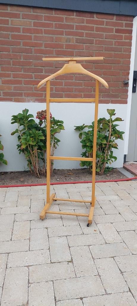 Vintage dressboy italian fratelli reguitti  beuken wieltjes, Ophalen, Met wielen, Gebruikt