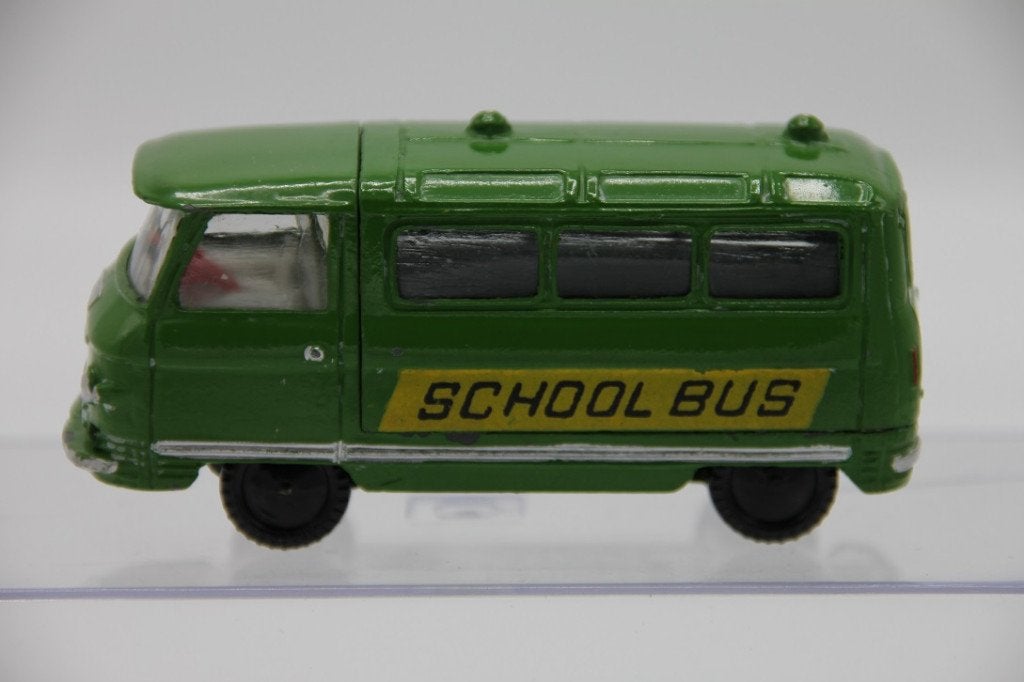 Milton (India) Commer SCHOOL BUS # 320, Ophalen of Verzenden, Zo goed als nieuw, Bus of Vrachtwagen, Corgi
