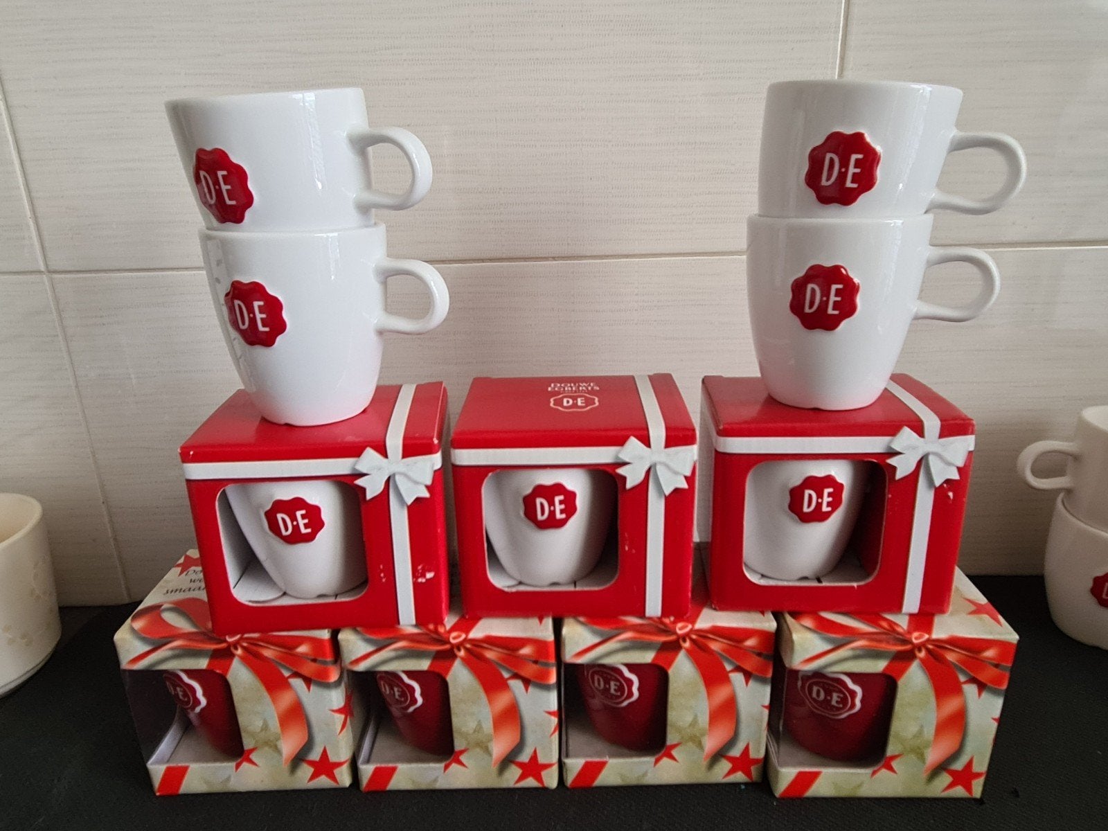 Douwe Egberts mokken nieuw in verpakking, Overige typen, Nieuw, Ophalen of Verzenden, Steen/keramiek