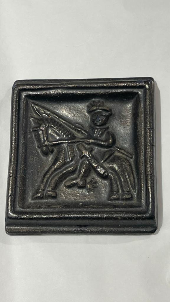 vintage Hongaars Rusói Karcag keramiek tegeltje St. George?, Antiek en Kunst, Ophalen of Verzenden