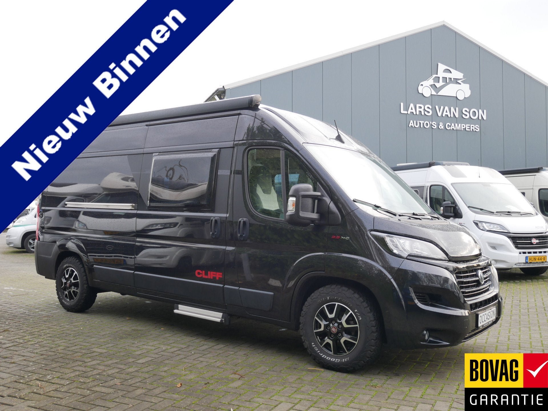Sunlight Cliff 600 XV, 6 Meter Buscamper, Dwarsbed, Fiat, Buscamper of Camperbus, Sunlight, Ringverwarming, Almersdorperweg 39
1674NW  OPPERDOES, NL
