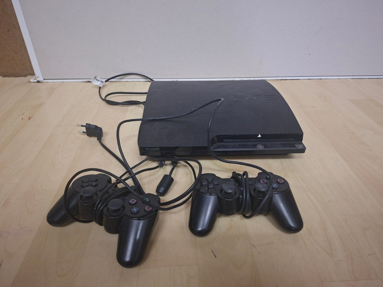 Sony PlayStation 3 (PS3) Slim met 2 controllers, Spelcomputers en Games, Ophalen, Gebruikt, Met 2 controllers, 120 GB