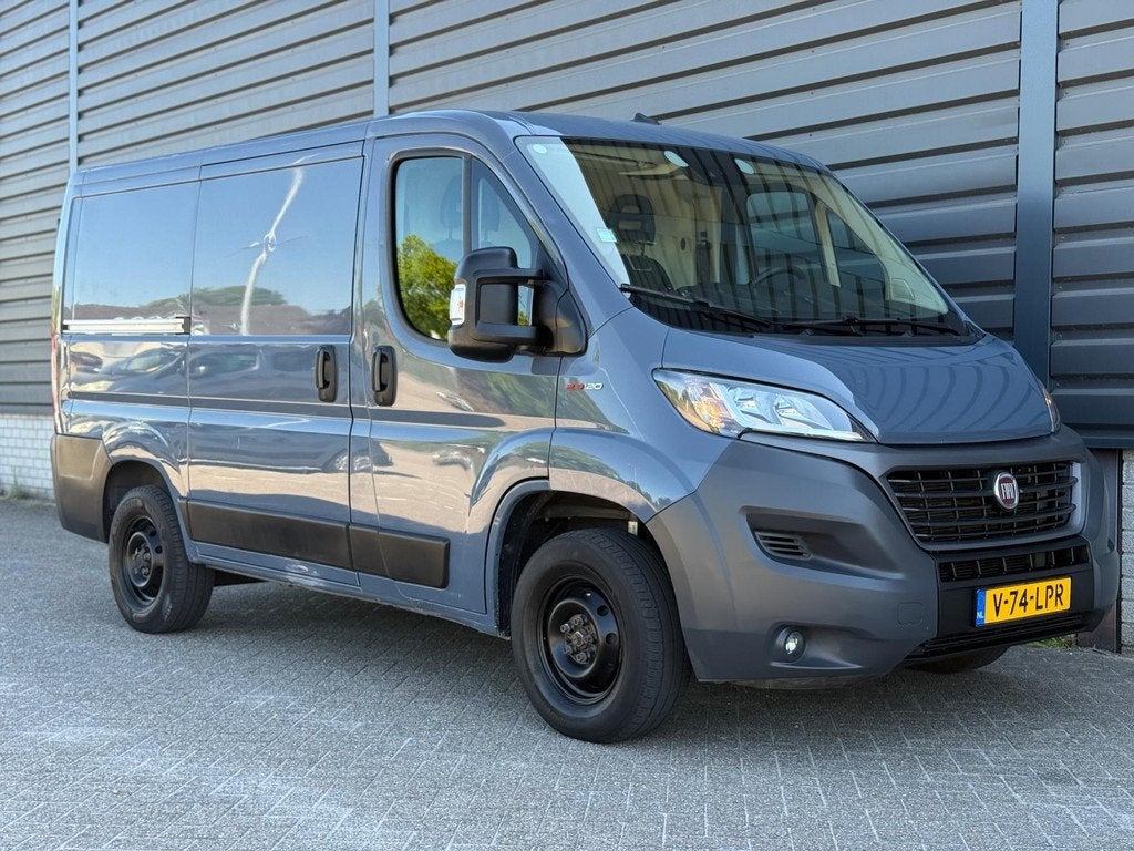 Fiat Ducato 30 2.3 MultiJet L1H1 Pro Cruise / Camera / Airco, Voorwielaandrijving, Stof, Gebruikt, 2500 kg
