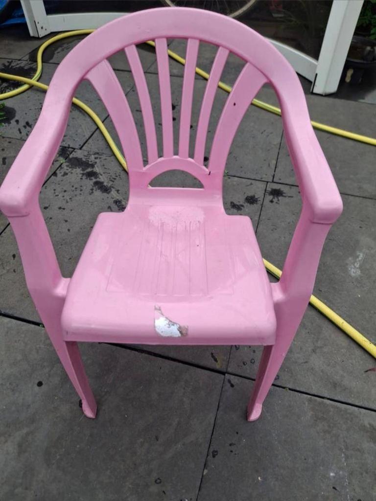 Rose stoeltje, Ophalen, Zo goed als nieuw, Overige kleuren, Eén
