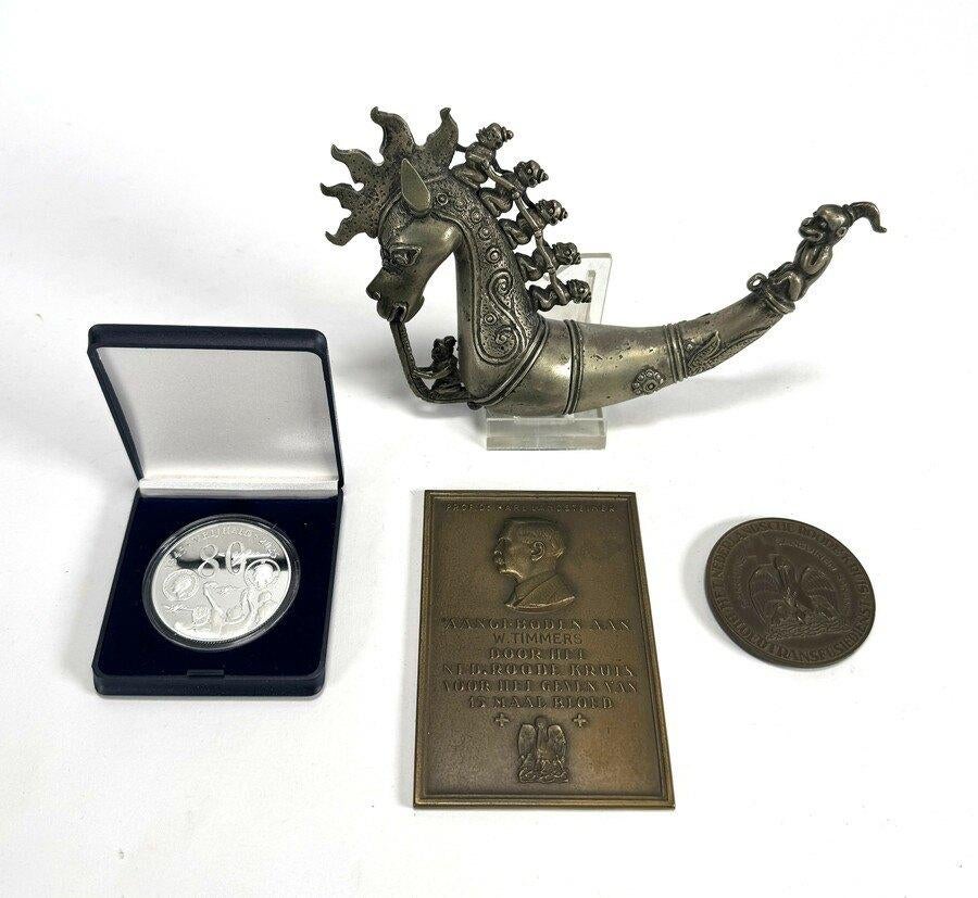 1419. Naga Morsarang, penningen en plaquette - 20e/21e eeuw