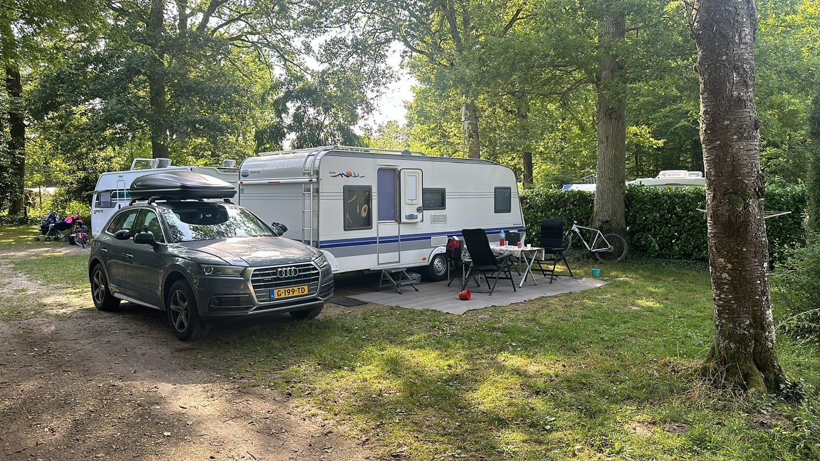 Hobby 560KMFE- mover -Ruime gezinscaravan met 3 stapelbedden, Rondzit, Hobby, Ringverwarming, Particulier