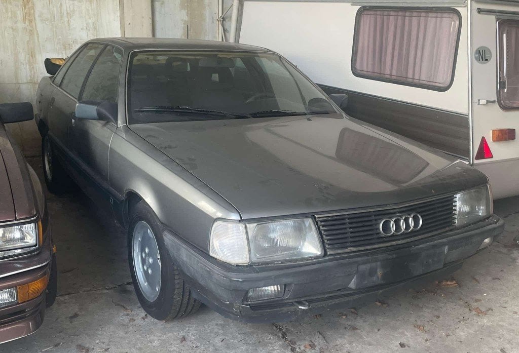 audi 100, Auto's, Zwart, Bruin, 2300 cc, Handgeschakeld