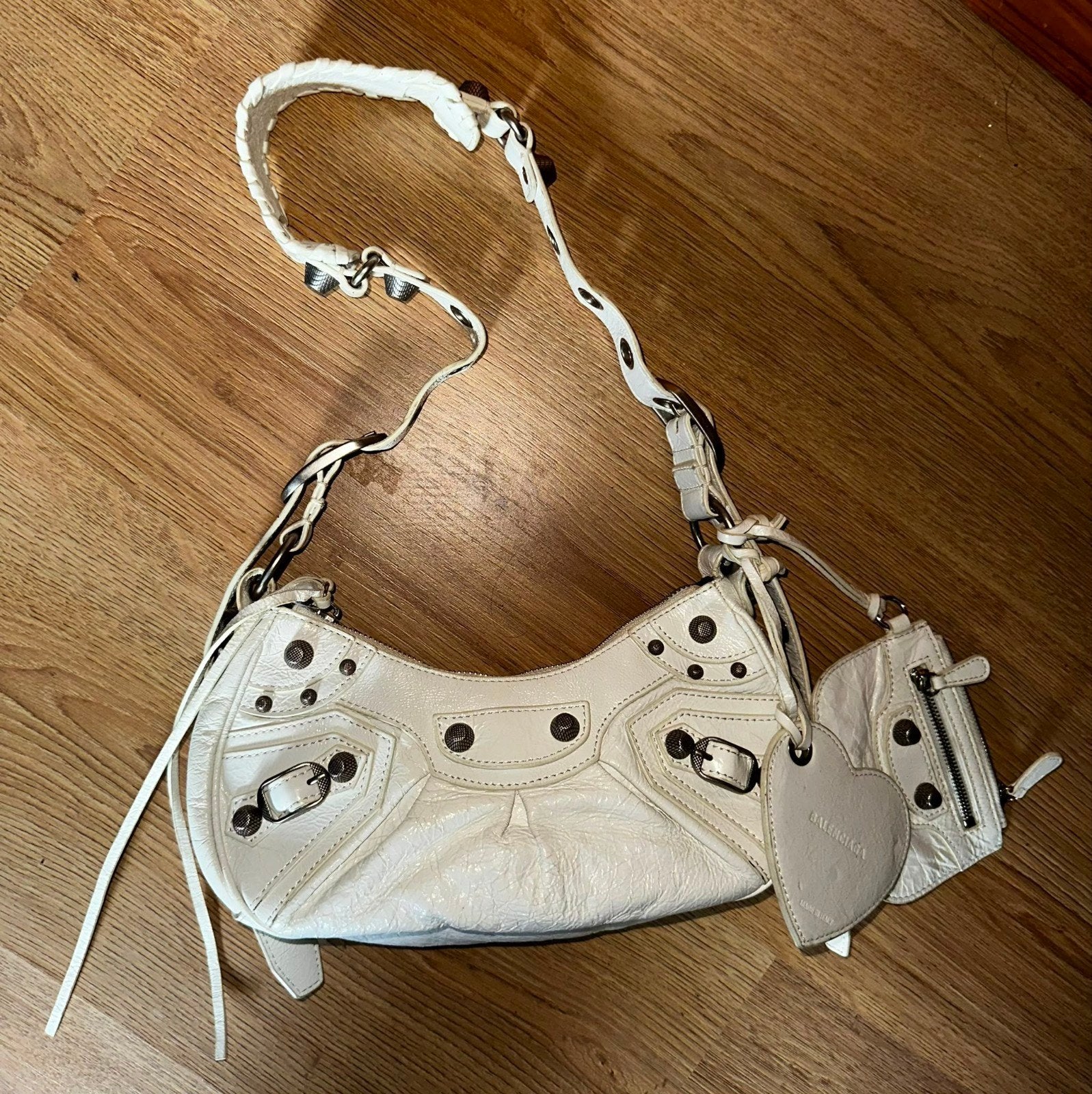 Balenciaga Le Cagole, Ophalen of Verzenden, Zo goed als nieuw, Wit, Schoudertasje