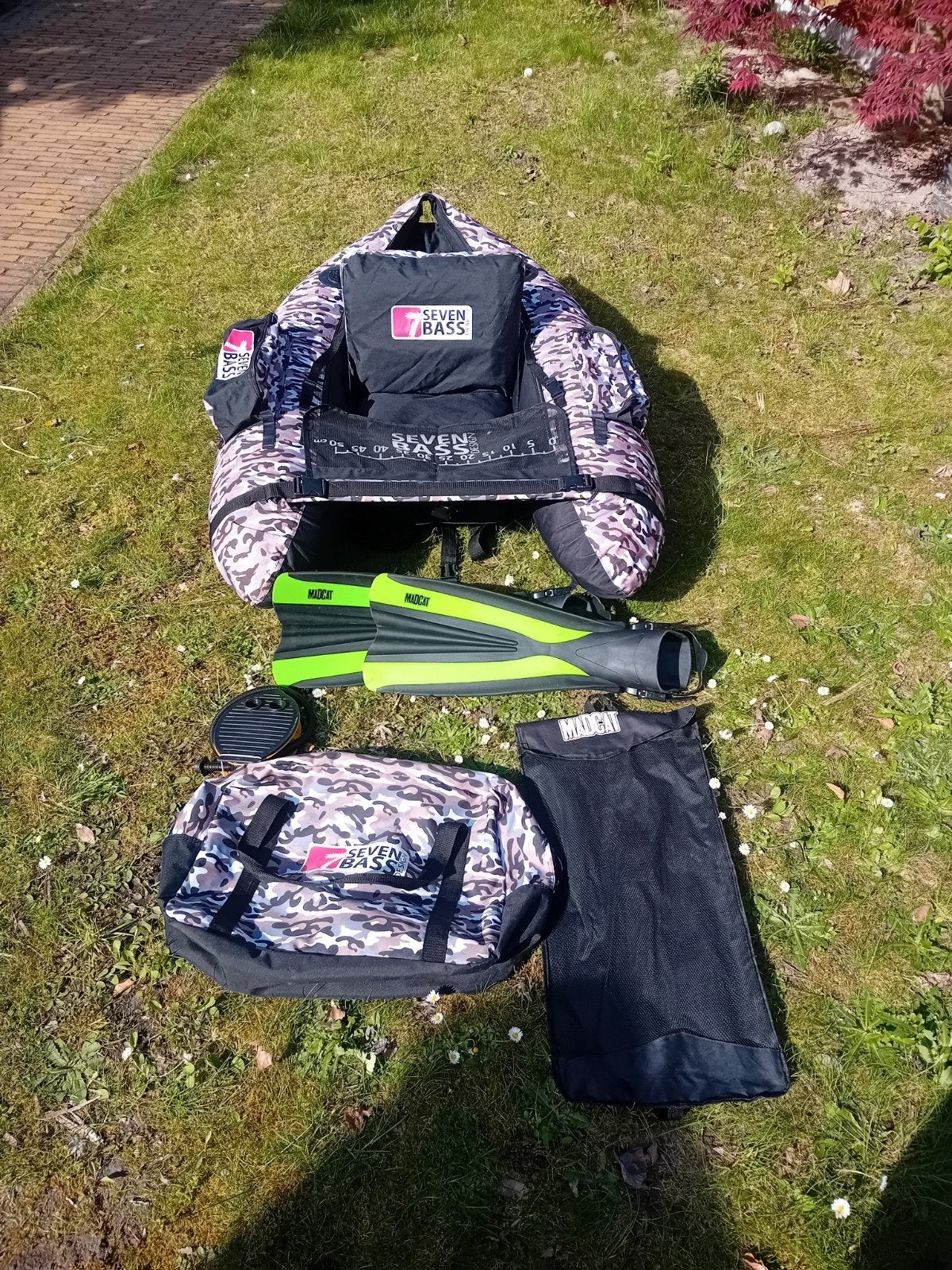 Seven Bass Belly Boat met vinnen en pomp, Watersport en Boten, Ophalen, Zo goed als nieuw, Overige typen