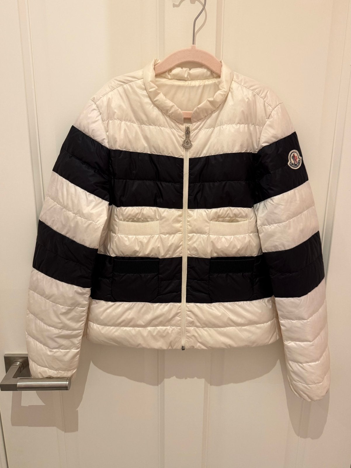 Prachtige meiden Moncler jas, Verzenden, Zo goed als nieuw, Meisje, Jas