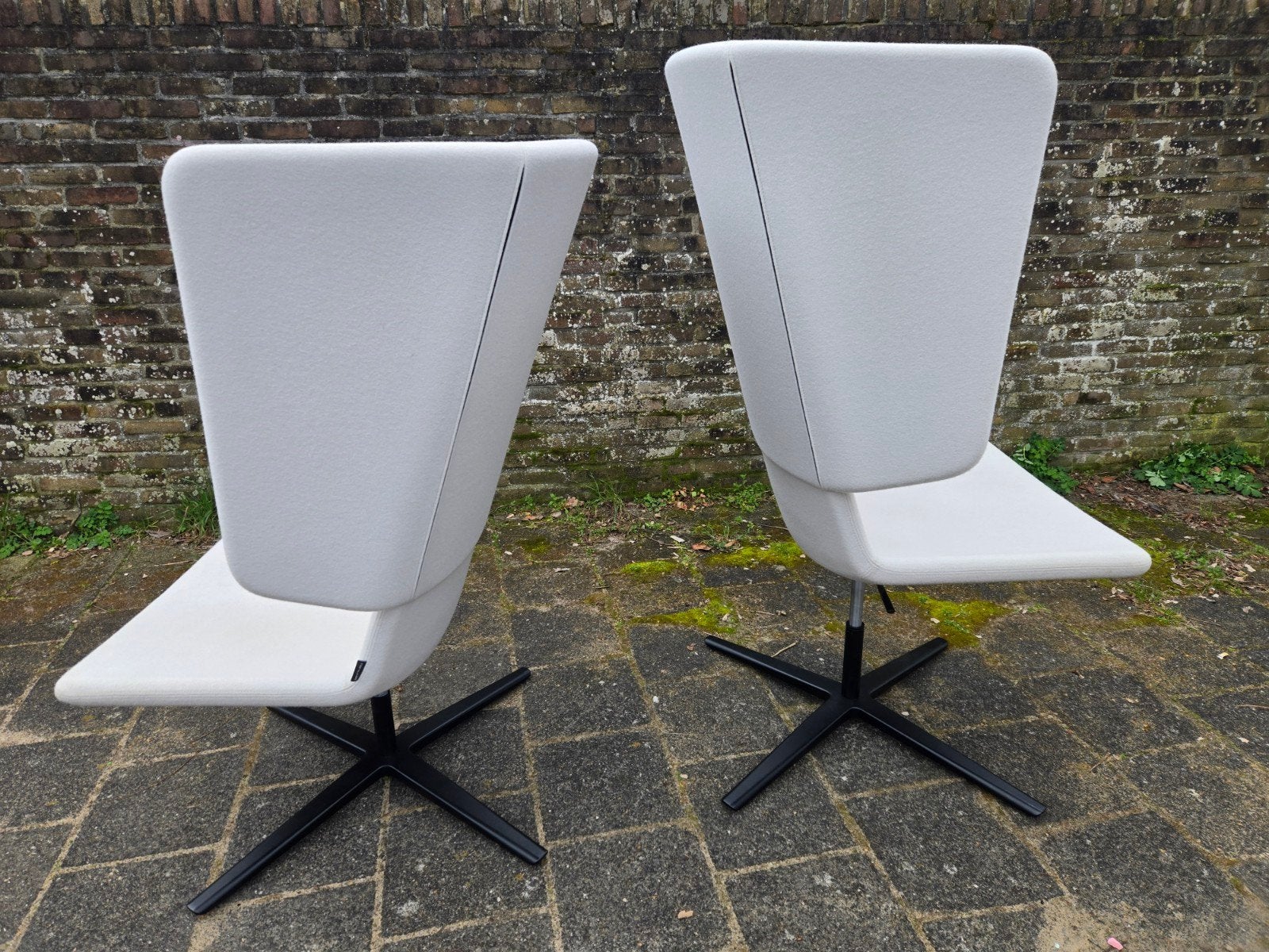 2 Narbutas sit and twist Akoestische Stoelen ZGAN Ploeg wol, Ophalen, Zo goed als nieuw