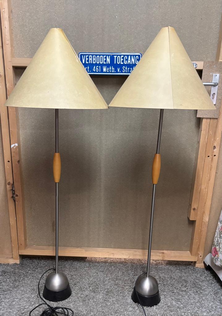 2x Santa & Cole vintage design lampen, Ophalen, Zo goed als nieuw