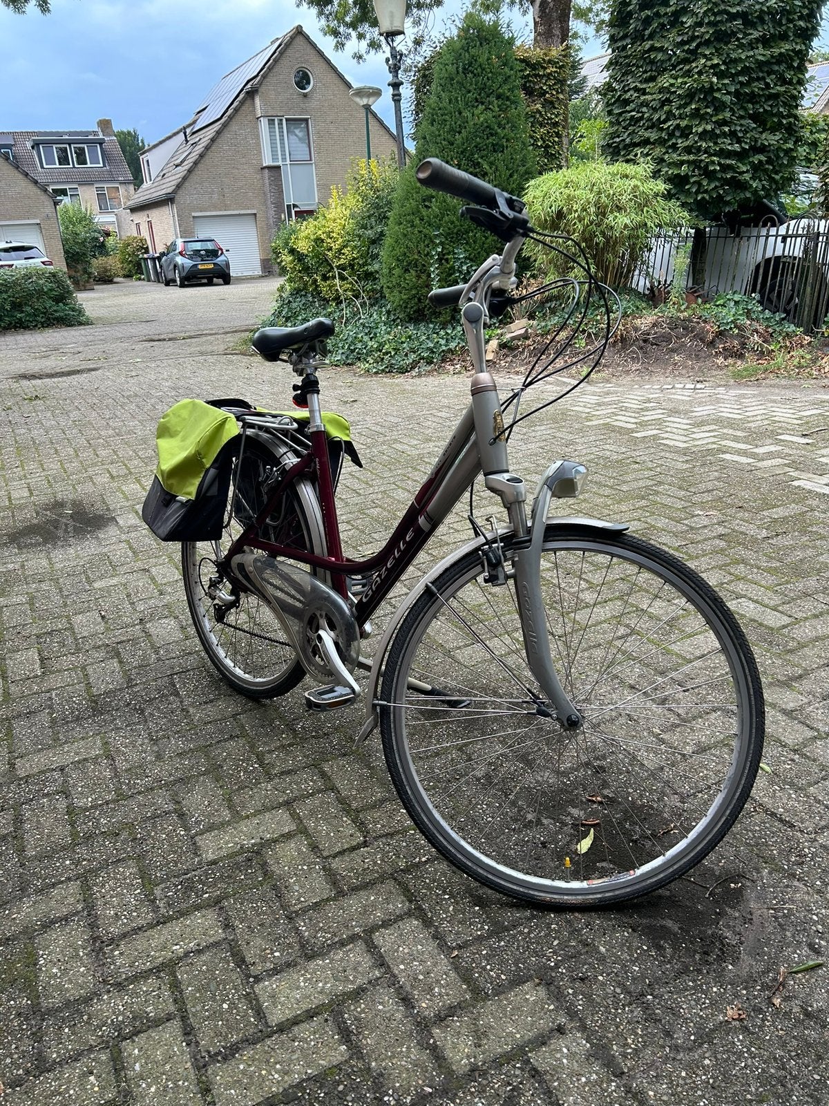 Gazelle damesfiets, Ophalen, Gebruikt, Velgrem, 47 tot 50 cm