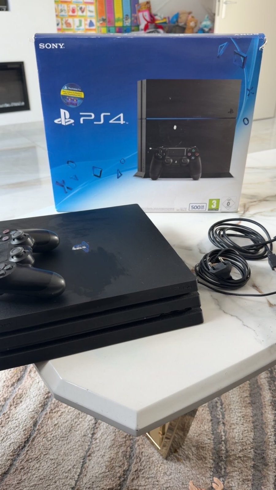 PS4 Pro 1TB met GTA 5 en 1 controller, Ophalen, 1 TB, Met 1 controller, Pro