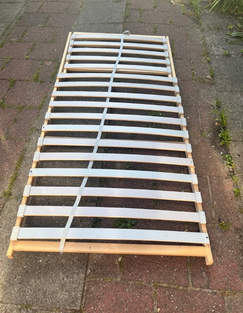 IKEA lattenbodem 90*200 cm, Huis en Inrichting, Slaapkamer | Matrassen en Bedbodems, Ophalen, Gebruikt, 90 cm, Eenpersoons