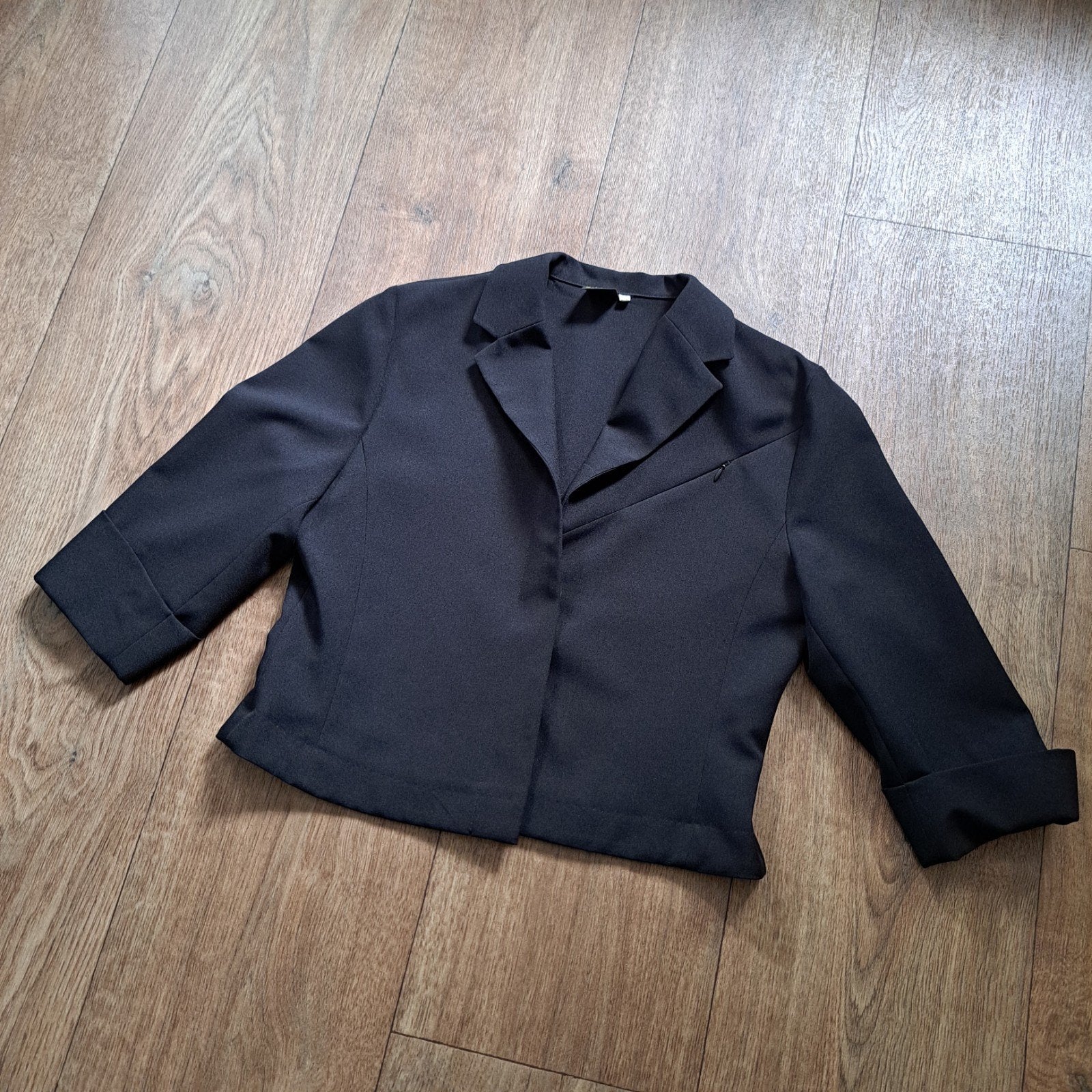 bolero jasje zwart mt M nieuw, Maat 38/40 (M), Zwart, Nieuw, Ophalen of Verzenden